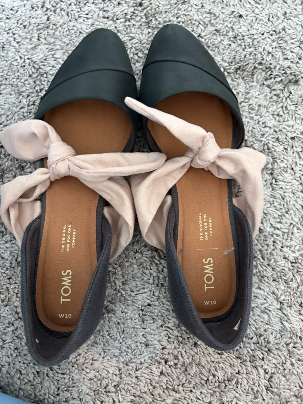 TOMS Women’s Black and Blush Canvas Tie-Back Flats